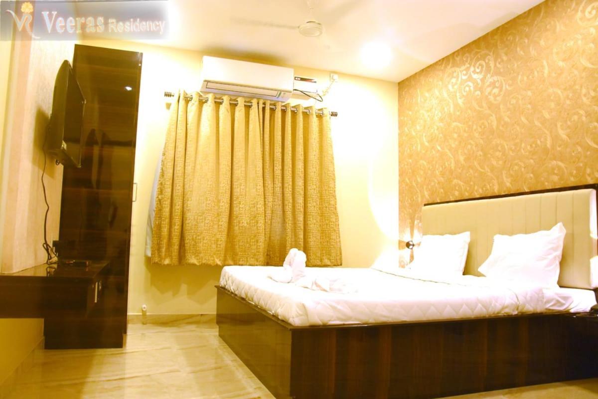 Hotel Veeras Residency Puducherry Zewnętrze zdjęcie